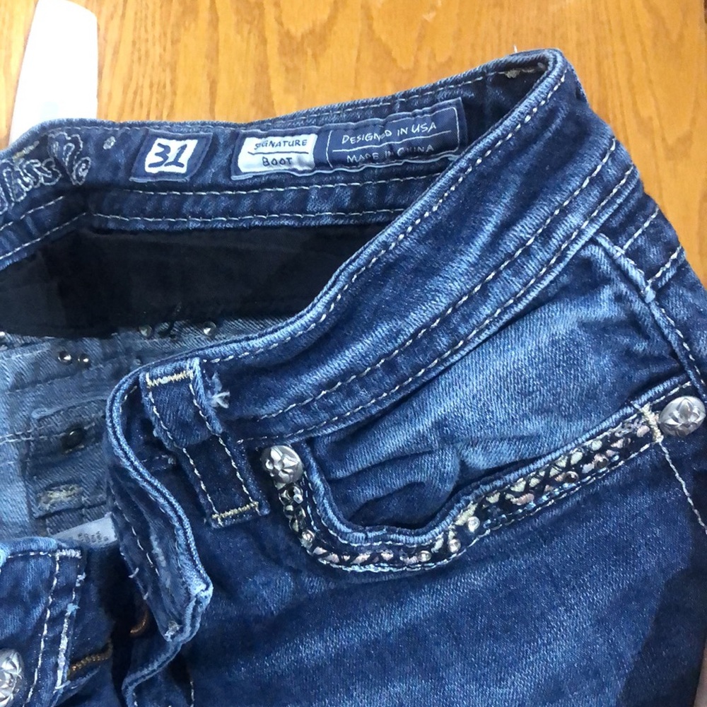 Jeans - Picture 4 of 5